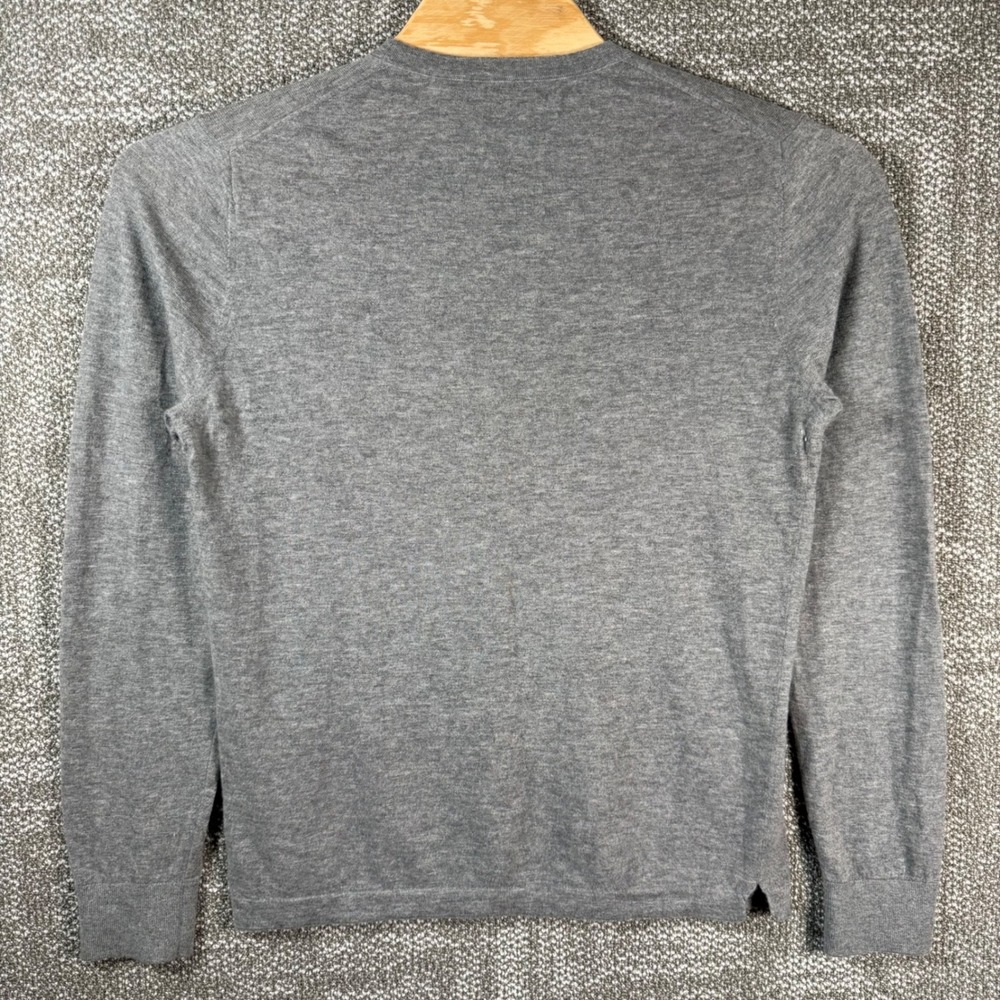 Todd Snyder Italian Cashmere Sweater Mens Large Gray Pocket Crewneck Luxury Knit - Picture 4 of 7
